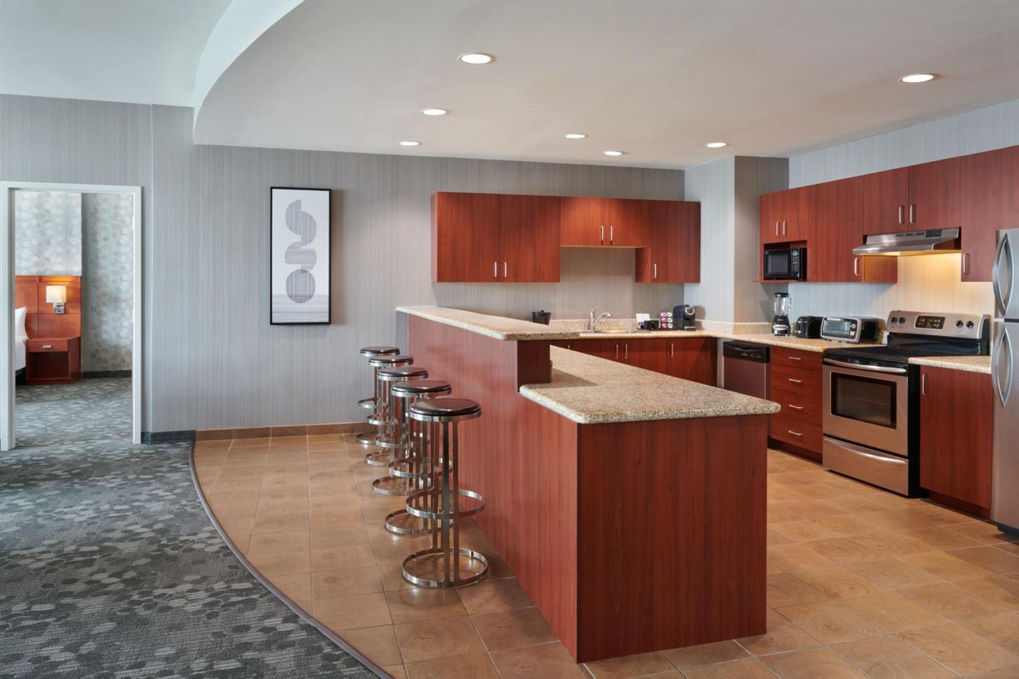 Hotel Courtyard By Marriott Ottawa East Extérieur photo
