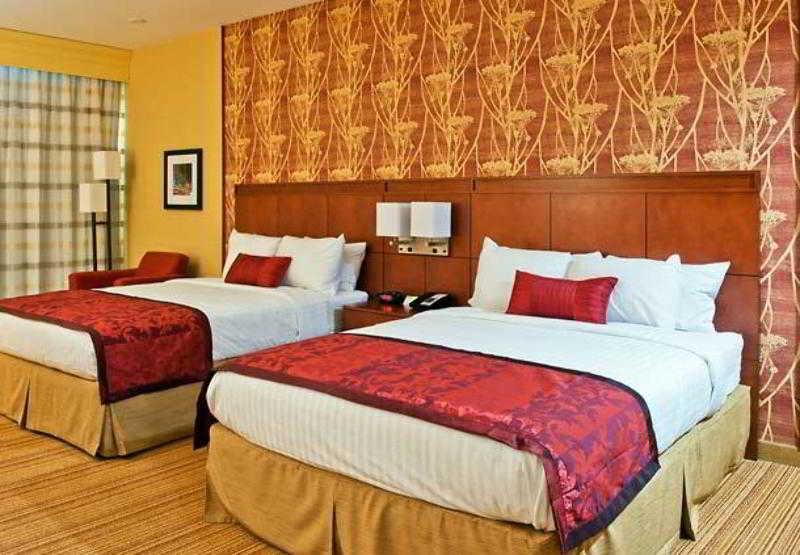 Hotel Courtyard By Marriott Ottawa East Chambre photo